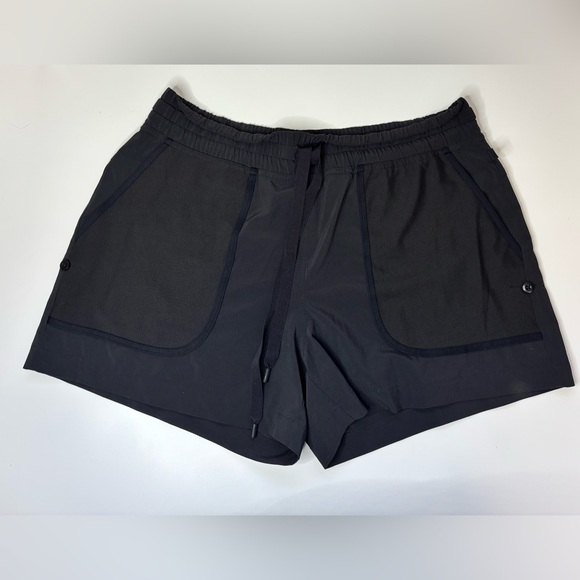 Lululemon Noir Short - Picture 7 of 13